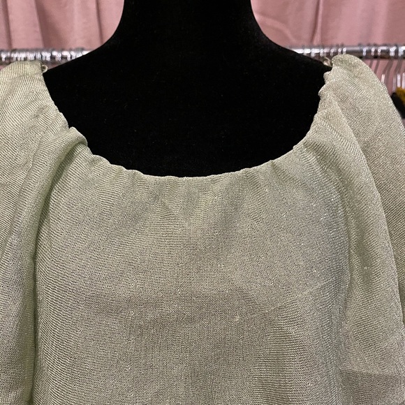 ZARA ruffle top - Picture 2 of 5